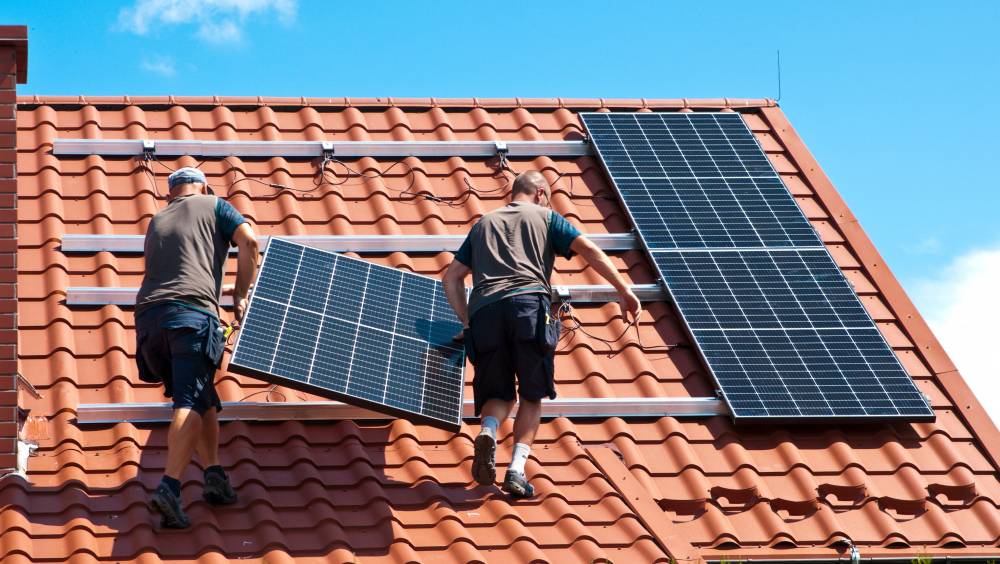 Métiers du photovoltaïque : Solarcoop ouvre un centre de formation en région lyonnaise